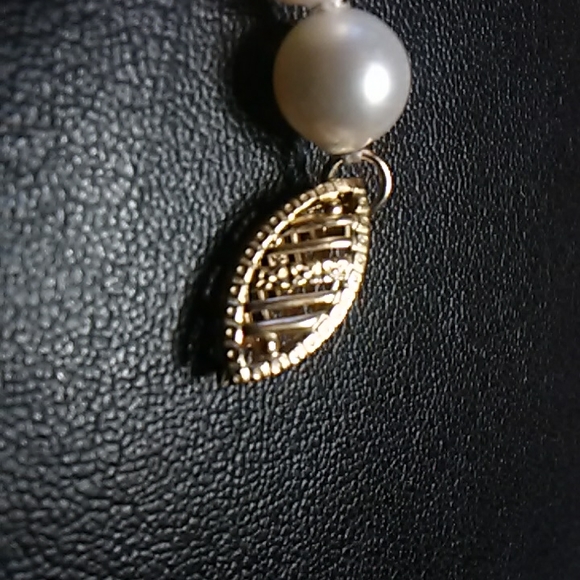 Macy's 18" Cultured Freshwater Pearl (5mm) Strand in 14k Gold - Picture 5 of 5